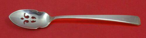 Craftsman by Towle Sterling Silver Olive Spoon Pierced 5 3/4" Custom Made: Craftsman by Towle Sterling Silver Olive Spoon Pierced 5 3/4" Custom Made Type: Serving Spoon Age: Post-1940 Brand: Towle Pattern: Craftsman Composition: Sterling Silver Maker: Towle Featured Refineme