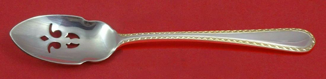 Golden Winslow by Kirk Sterling Silver Olive Spoon Pierced Custom Made 5 3/4": Golden Winslow by Kirk Sterling Silver Olive Spoon Pierced Custom Made 5 3/4" Composition: Sterling Silver Maker: Kirk Unique among sterling patterns golden winslow harmoniously combines an unadorned