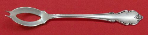 Breton Rose by International Sterling Silver Olive Spoon Ideal 5 3/4" Custom: Breton Rose by International Sterling Silver Olive Spoon Ideal 5 3/4" Custom Type: Serving Spoon Age: Post-1940 Brand: International Composition: Sterling Silver Maker: International Pattern: Breton R