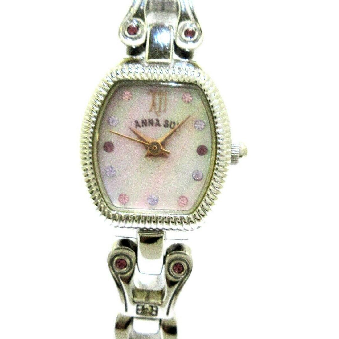 ANNA SUI 1N01-7K520 Silver 410201 Womens Wrist Watch: ANNA SUI 1N01-7K520 Silver 410201 Womens Wrist Watch Brand: ANNA SUI Style: Wrist Watch Color: Silver PinkShell Material: SS(Stainless Steel) Model Number: 1N01-7K520 Serial: 410201 Accessories: Case