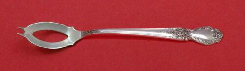 Brocade by International Sterling Silver Olive Spoon Ideal 5 3/4" Custom Made: Brocade by International Sterling Silver Olive Spoon Ideal 5 3/4" Custom Made Type: Serving Spoon Age: Post-1940 Brand: International Composition: Sterling Silver Maker: International Pattern: Brocade