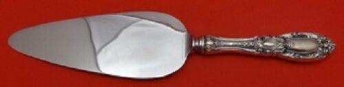 King Richard By Towle Sterling Silver Cake Server Original 10" HH WS: King Richard By Towle Sterling Silver Cake Server Original 10" HH WS Age: 1900-1940 Maker: Towle Type: Cake/Pie Server Composition: Sterling Silver Featured Refinements: Towle King Richard Original/Re