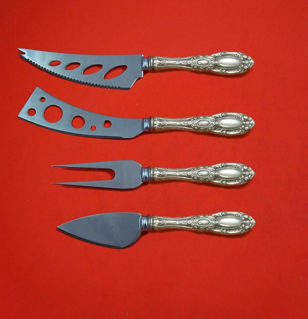 King Richard by Towle Sterling Silver Deluxe Charcuterie Set 4-Piece Custom Made: King Richard by Towle Sterling Silver Deluxe Charcuterie Set 4-Piece Custom Made Maker: Towle Composition: Sterling Silver Age: Post-1940 Brand: Towle Pattern: King Richard Type: Hostess Set King rich