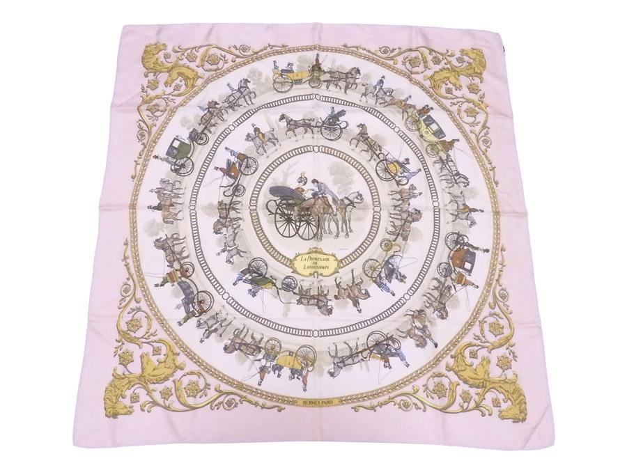 Hermes HERMES Scarf Carre 90 La Promenade De Longchamps Light Pink Multicolor Silk Ladies: Hermes HERMES Scarf Carre 90 La Promenade De Longchamps Light Pink Multicolor Silk Ladies Brand: Hermes Model: scarf Country of Origin: France Gender: Women Color: Pink Material: Silk Silk: Size (LxW)
