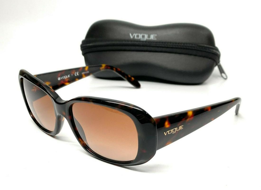 Vogue VO2606S W65613 Tortoise Women's Rectangle Sunglasses 55: Vogue VO2606S W65613 Tortoise Women's Rectangle Sunglasses 55 Lens Material: Plastic Country/Region Of Manufacture: Italy Department: Women Style: Rectangle Temple Length: 135 mm Theme: Tortoise Lens 
