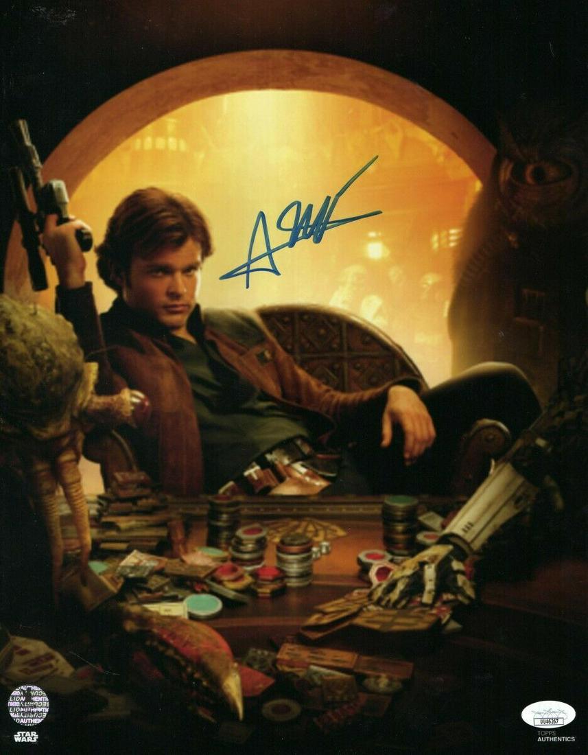Alden Ehrenreich Signed Autographed 11X14 Photo Star Wars Han Solo Blaster: Alden Ehrenreich Signed Autographed 11X14 Photo Star Wars Han Solo Blaster Industry: Movies Object Type: Photograph Original/Reproduction: Original Signed By: Alden Ehrenreich Autograph Authentication