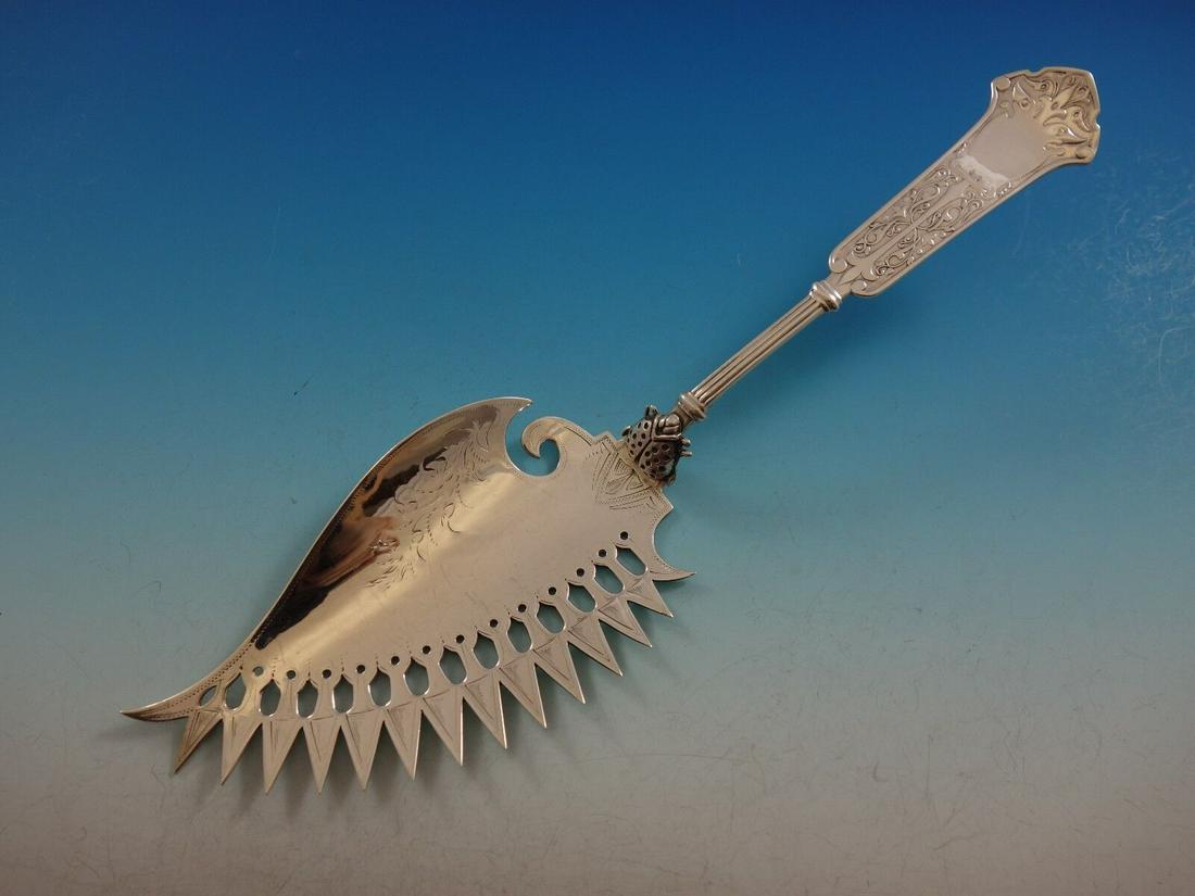 Arabesque by George Sharp Sterling Silver Macaroni Server w/ Ladybug 10: Arabesque by George Sharp Sterling Silver Macaroni Server w/ Ladybug 10 Age: 1850-1899 Maker: George Sharp Composition: Sterling Silver Type: Serving Pieces Arabesque by george sharp Sterling silver m