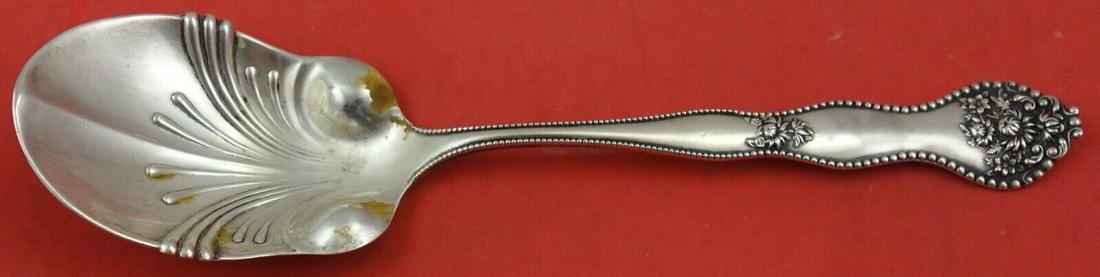 Alolphus by Mount Vernon Sterling Silver Berry Spoon 8: Alolphus by Mount Vernon Sterling Silver Berry Spoon 8 Maker: Mount Vernon Featured Refinements: Sterling Silver Olive Spoon Composition: Sterling Silver Age: 1900-1940 Brand: Mount Vernon Pattern: Ad