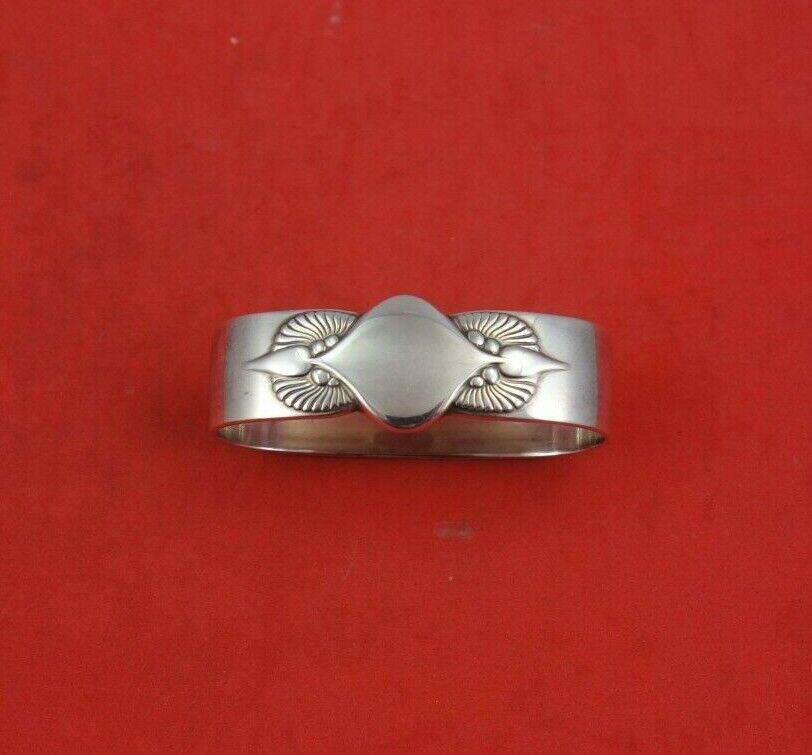 Bittersweet by Georg Jensen Sterling Silver Napkin Ring #281A 2 1/8" x: Bittersweet by Georg Jensen Sterling Silver Napkin Ring #281A 2 1/8" x Maker: Georg Jensen Composition: Sterling Silver Age: 1900-1940 Brand: Georg Jensen Pattern: Bittersweet Bittersweet by georg jen