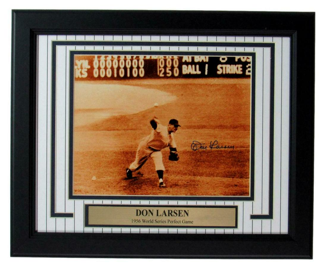 Don Larsen Perfect Game Yankees Signed/Autographed 8x10 Photo Framed MLB 149114: Don Larsen Perfect Game Yankees Signed/Autographed 8x10 Photo Framed MLB 149114 Sport: Baseball-MLB Product: Photo Original/Reprint: Original Team: New York Yankees Autograph Authentication: MLB Playe