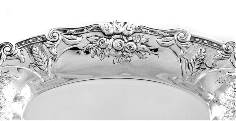 Sterling Francis I Breadbasket: Sterling Francis I Breadbasket Creator: Reed & Barton (Manufacturer) Dimensions: Height: 1.5 in. (3.81 cm) Dimensions: Width: 12 in. (30.48 cm) Dimensions: Depth: 7.5 in. (19.05 cm) Materials and Tech