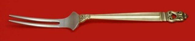 Royal Danish by International Sterling Silver Spinach Fork Custom Made 7 1/4": Royal Danish by International Sterling Silver Spinach Fork Custom Made 7 1/4" Maker: International Composition: Sterling Silver Age: Post-1940 Type: Spinach Fork The accent is on form and symmetry in 
