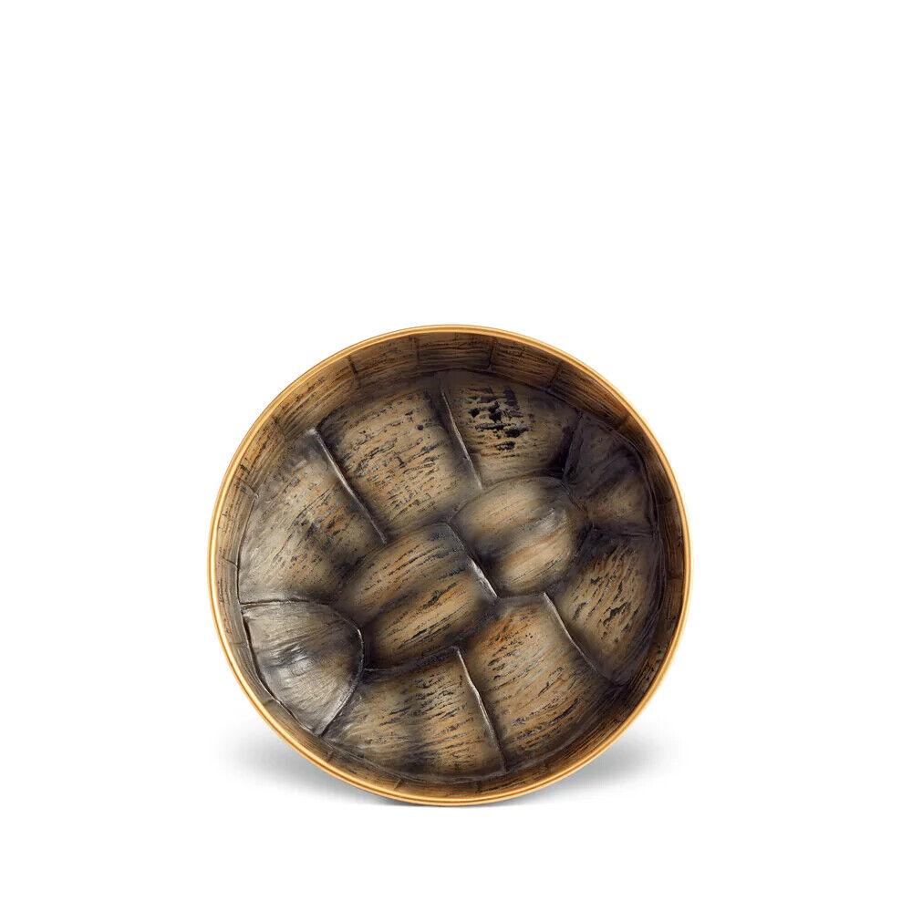 L'OBJET Turtle Small Dish Set of 4 Limoges Porcelain w/ 24K Gold Rim - DAC1622: L'OBJET Turtle Small Dish Set of 4 Limoges Porcelain w/ 24K Gold Rim - DAC1622 Material: Porcelain Type: Plate Set "Brand: LOBJET " Meticulously handcrafted from limoges porcelain with 24k gold rim th