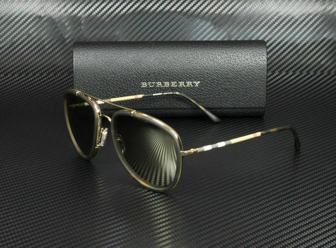 BURBERRY BE3090Q 10525A Brushed Gold Pilot Men's 58 mm Sunglasses: BURBERRY BE3090Q 10525A Brushed Gold Pilot Men's 58 mm Sunglasses Brand: Burberry Frame Color: Gold Type: Sunglasses Lens Technology: Mirrored Lens Material: Polycarbonate Model: Aviator 0BE3090Q Fram
