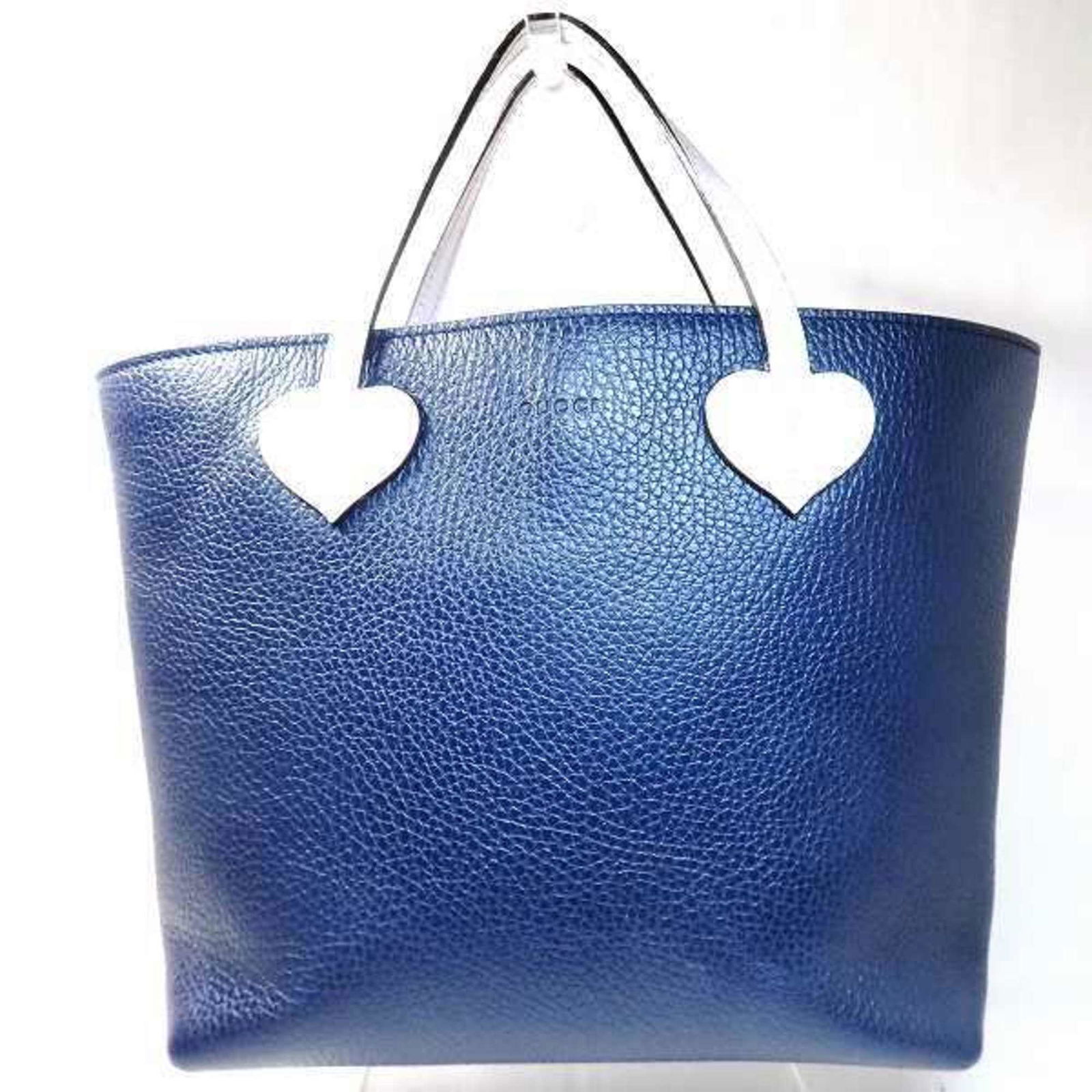 Gucci GUCCI 457195 heart bag handbag ladies: Gucci GUCCI 457195 heart bag handbag ladies Brand: Gucci Type: Handbag Material: Leather Leather: Color: Navy Gender: Women Size (HxWxD): 19.5cm x 30cm x 12cm / 7.67 x 11.81 x 4.72 Handle Length: 26cm