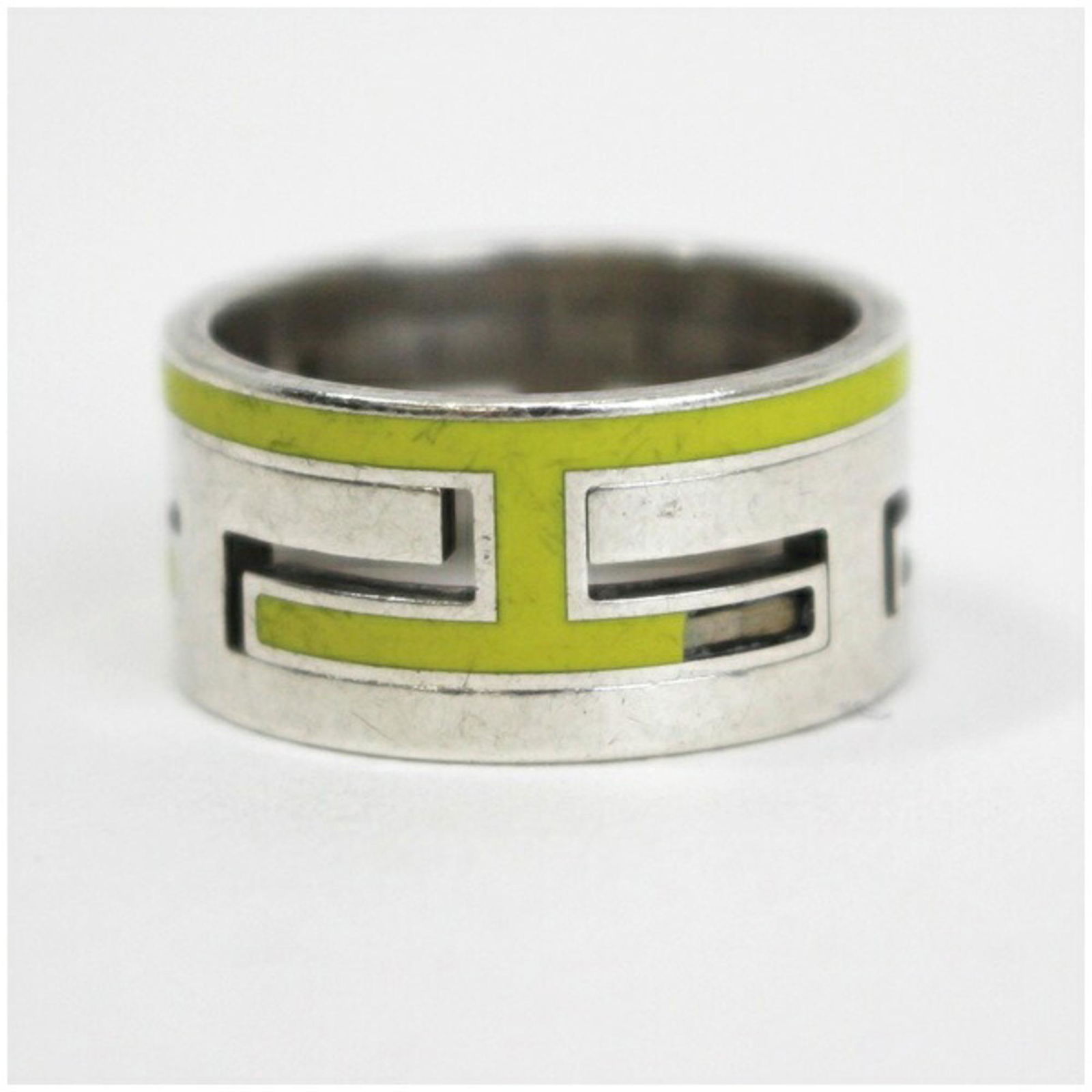 Hermes Lube Ash Ring Silver 925 x Yellow HERMES Women's: Hermes Lube Ash Ring Silver 925 x Yellow HERMES Women's Brand: Hermes Color: Silver Yellow Material: Silver US Size: 7.5 Condition: Used (good) Overall Scratches: Moderate Overall Dirt: Moderate The M
