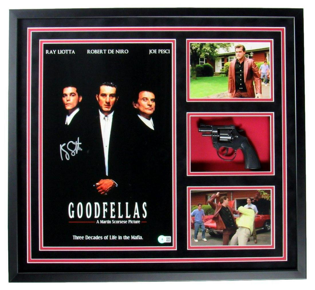 Ray Liotta Signed Goodfellas Movie Poster with Collage Framed Beckett 166043: Ray Liotta Signed Goodfellas Movie Poster with Collage Framed Beckett 166043 Industry: Movies Original/Reproduction: Original Autograph Authentication: BAS/Beckett Pre-Owned PLEASE NOTE: Framed Large