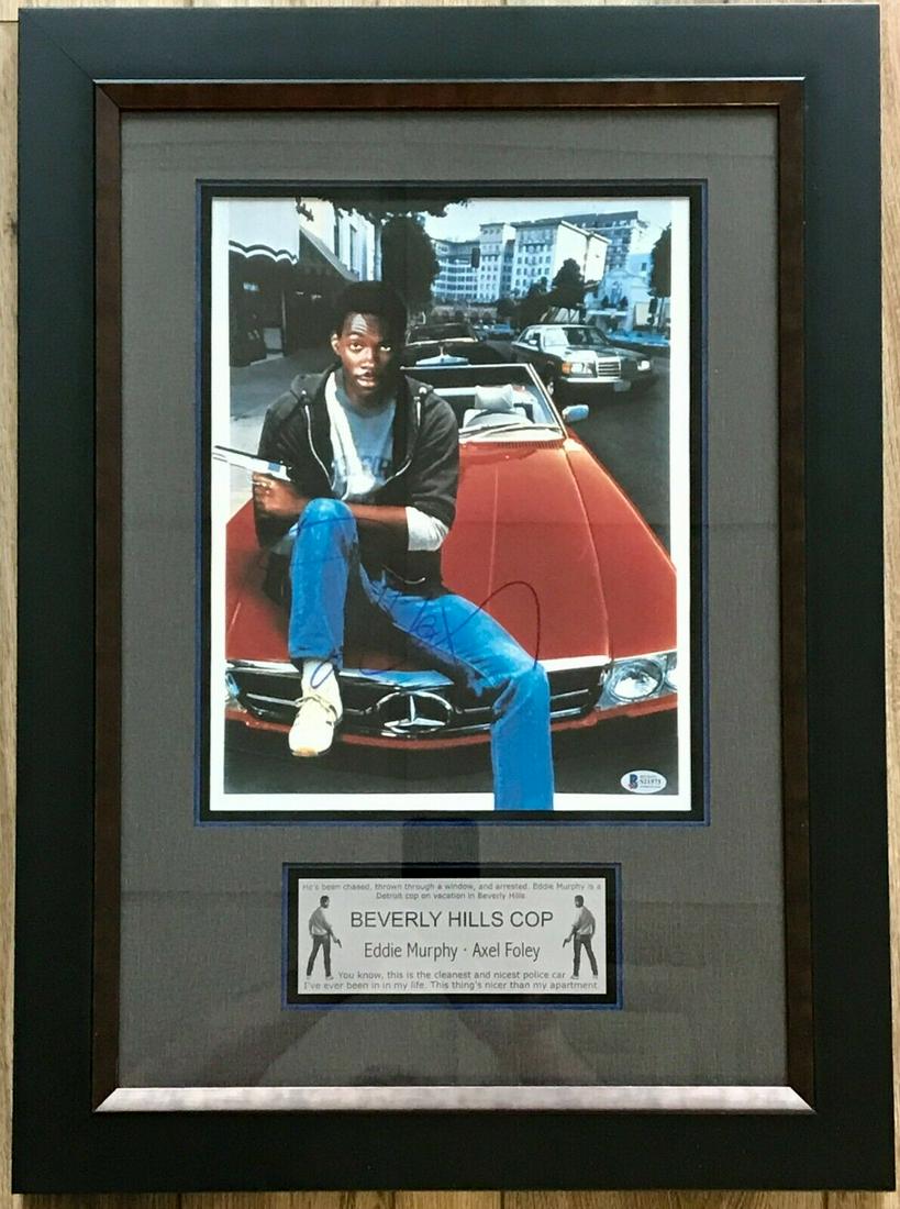 EDDIE MURPHY (Beverly Hills Cop) signed 11x14 custom framed display-BAS: EDDIE MURPHY (Beverly Hills Cop) signed 11x14 custom framed display-BAS Movie: Beverly Hills Cop Original/Reproduction: Original Object Type: Photograph Signed By: Eddie Murphy Autograph Authenticatio