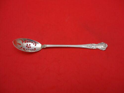Cambridge by Gorham Sterling Silver Olive Spoon Pierced Original 5 5/8": Cambridge by Gorham Sterling Silver Olive Spoon Pierced Original 5 5/8" Type: Slotted Spoon Age: 1850-1899 Brand: Gorham Pattern: Cambridge Composition: Sterling Silver Maker: Gorham Featured Refineme
