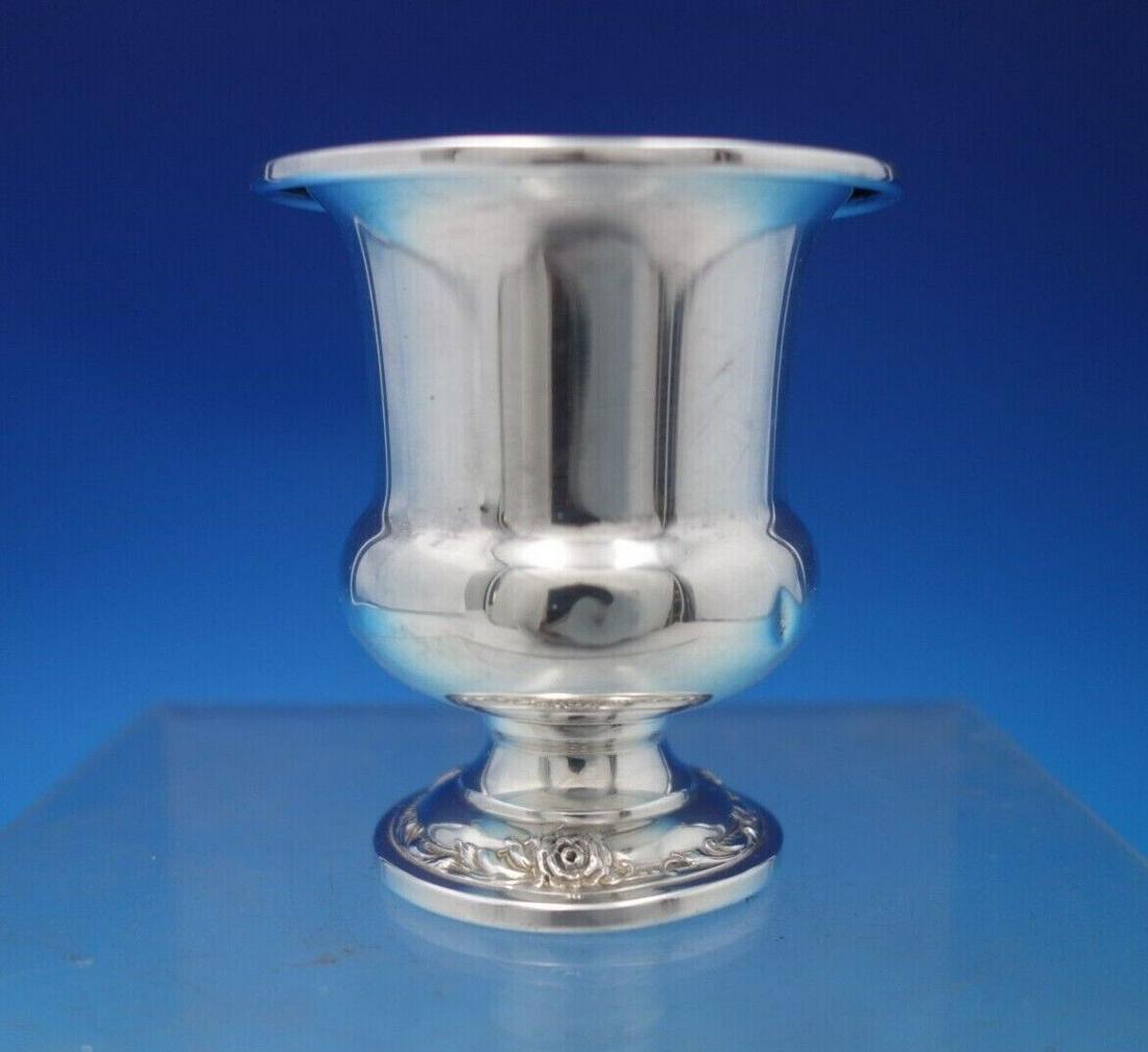 Damask Rose by Oneida Sterling Silver Toothpick Holder #42 1.2 ozt.: Damask Rose by Oneida Sterling Silver Toothpick Holder #42 1.2 ozt. Maker: Oneida Composition: Sterling Silver Age: Post-1940 Brand: Oneida Pattern: Damask Rose Type: Toothpick Holder Damask rose by o