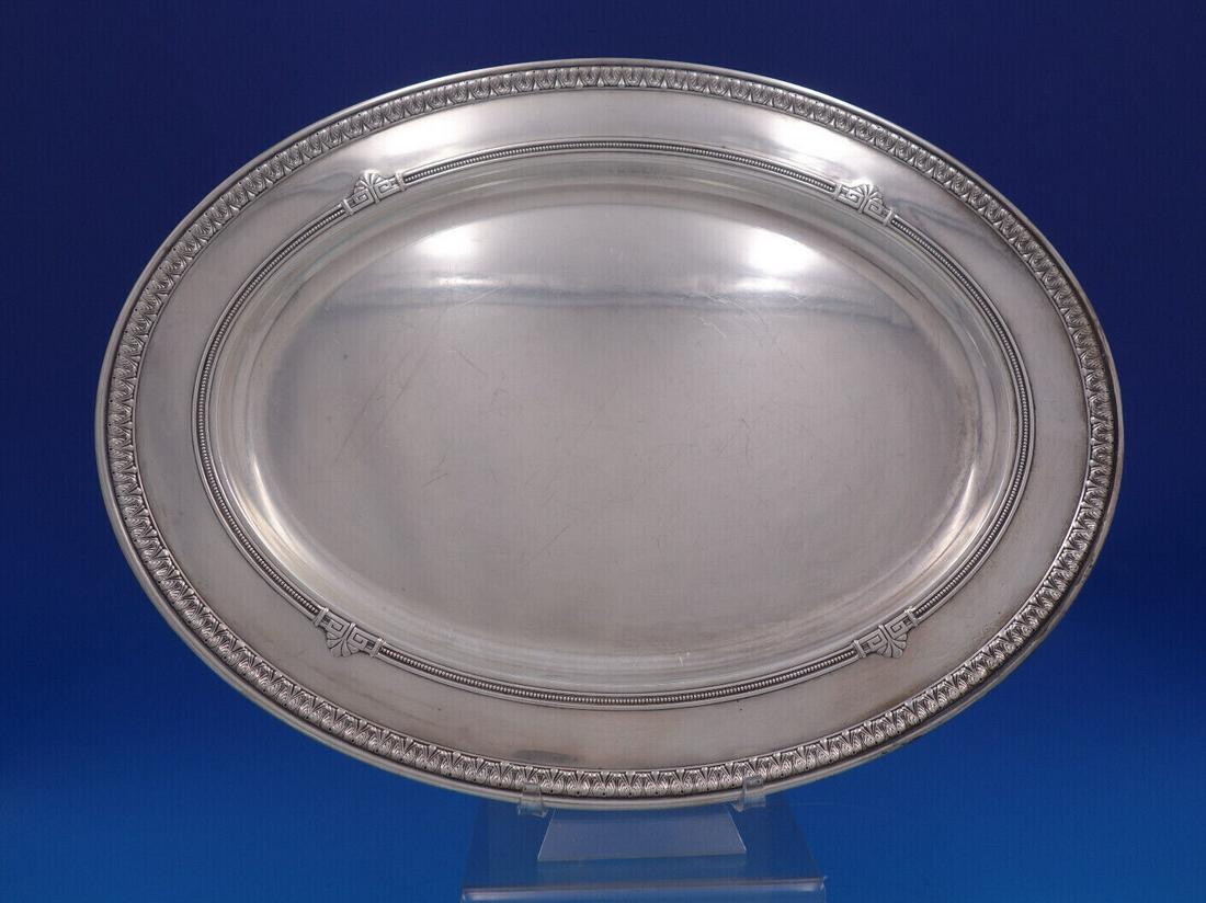 Shamrock V by Gorham Sterling Silver Serving Tray Oval #A41516 16 inch: Shamrock V by Gorham Sterling Silver Serving Tray Oval #A41516 16 inch Maker: Gorham Type: Tea/Coffee Set Composition: Sterling Silver Style: Art Deco Age: 1900-1940 Brand: Gorham Pattern: Shamrock V