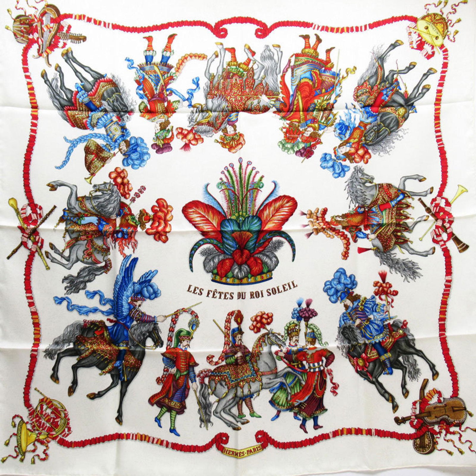 Hermes Scarf Carre 90 LES FETES DU ROI SOLEIL Celebration of the Sun King White Multicolor 100% Silk: Hermes Scarf Carre 90 LES FETES DU ROI SOLEIL Celebration of the Sun King White Multicolor 100% Silk Brand: Hermes Country of Origin: France Type: Scarf Color: Multi-color White Material: Silk100% Sil