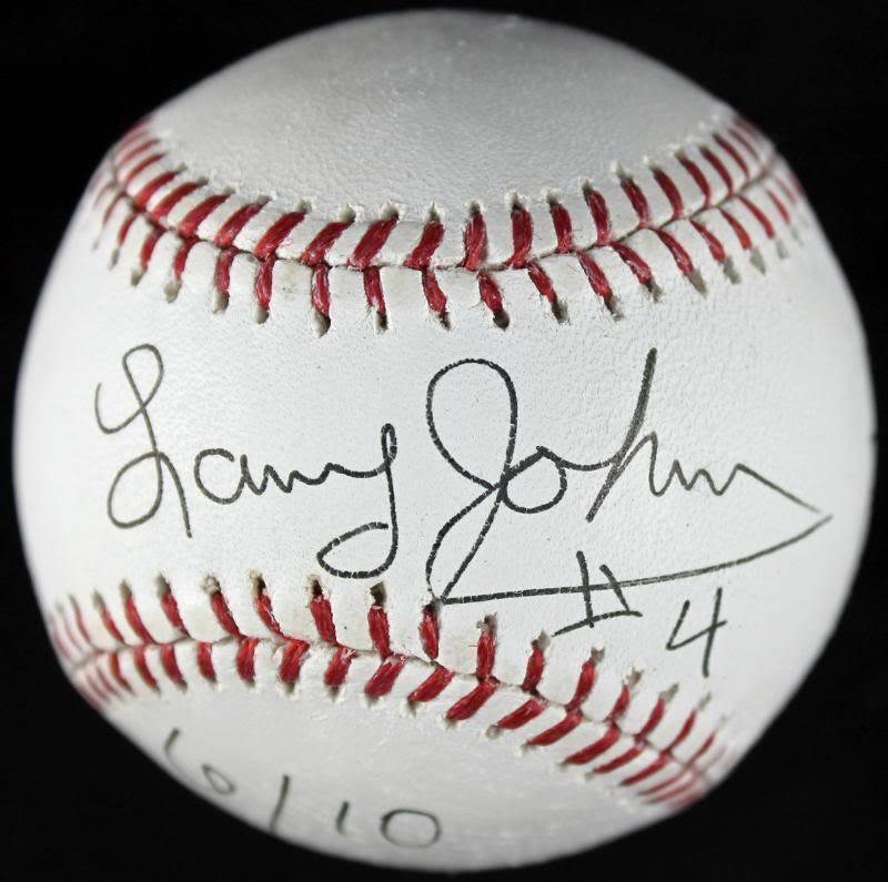 Larry Johnson '#1 Pick Roy 1992 & Grandmama' Signed Baseball 6/10 PSA #S38332: Larry Johnson '#1 Pick Roy 1992 & Grandmama' Signed Baseball 6/10 PSA #S38332 Sport: Basketball-NBA Product: Ball Original/Reprint: Original Player: LARRY JOHNSON Autograph Authentication: PSA/DNA Tea