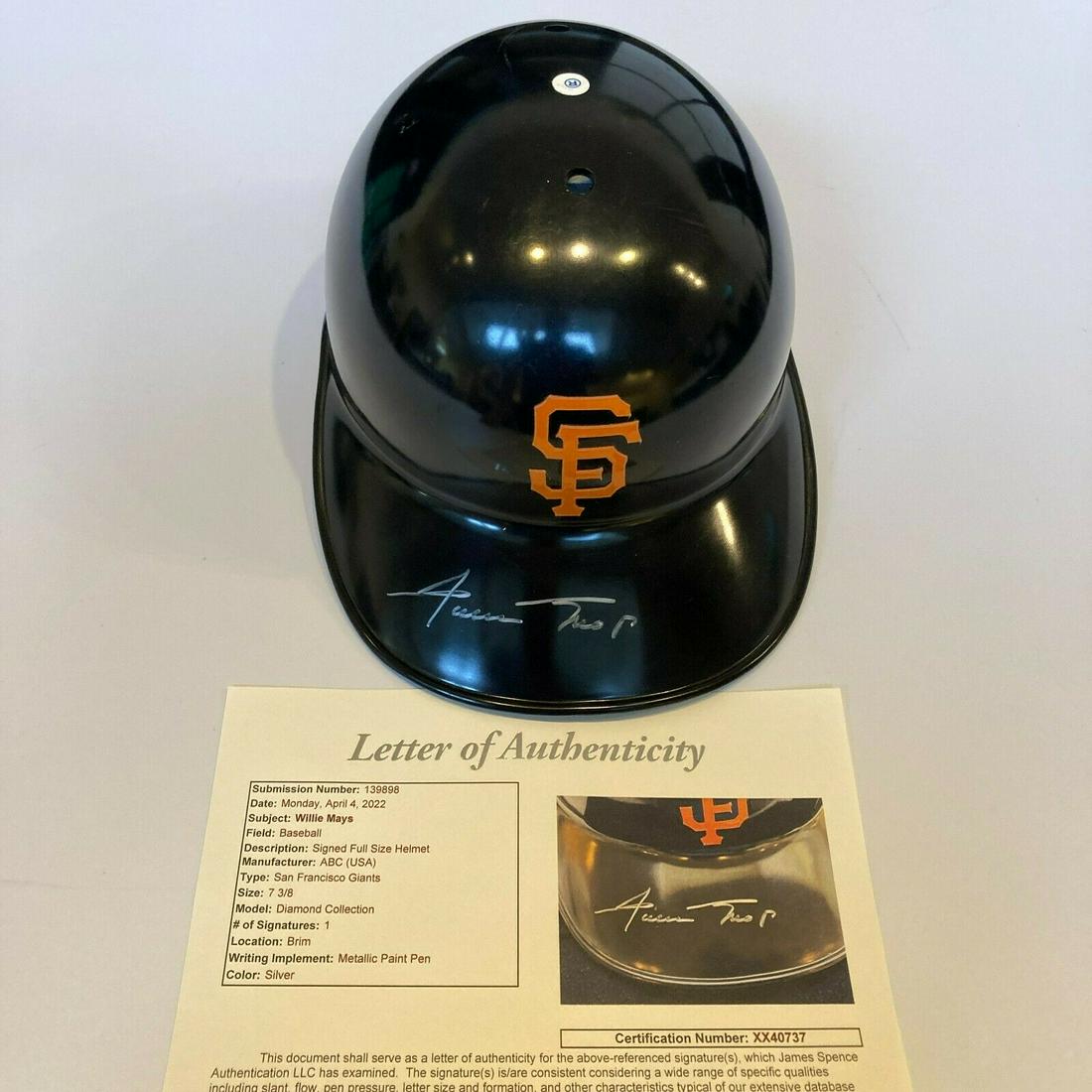 Rare Willie Mays Signed Full Size San Francisco Giants Game Model Helmet JSA COA: Rare Willie Mays Signed Full Size San Francisco Giants Game Model Helmet JSA COA Product: Helmet Sport: Baseball-MLB Autograph Authentication: James Spence Authentication (JSA) Signed: Yes Team: San F