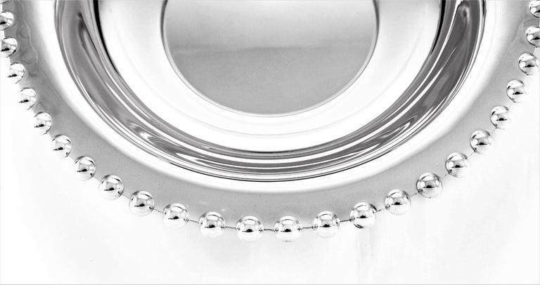 Wallace Sterling Bowl: Wallace Sterling Bowl Creator: Wallace Silversmiths (Manufacturer) Dimensions: Height: 2.5 in. (6.35 cm) Dimensions: Diameter: 11 in. (27.94 cm) Materials and Techniques: Sterling Silver Place of Orig