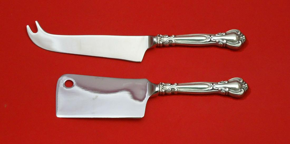 Chantilly by Gorham Sterling Silver Cheese Server Serving Set 2pc HHWS Custom: Chantilly by Gorham Sterling Silver Cheese Server Serving Set 2pc HHWS Custom Type: Serving Pieces Age: Post-1940 Brand: Gorham Pattern: Chantilly Composition: Sterling Silver Maker: Gorham Finely cra