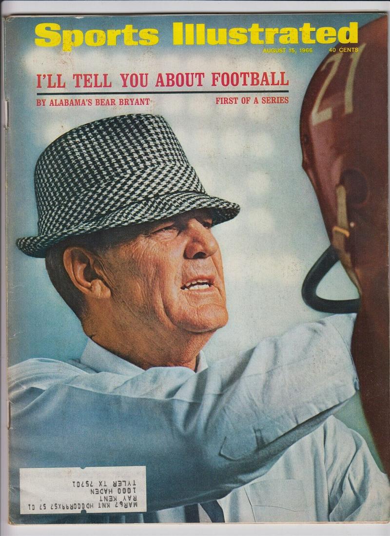 1966 Bear Bryant Alabama Crimson Tide Sports Illustrated 8/15/66 51565: 1966 Bear Bryant Alabama Crimson Tide Sports Illustrated 8/15/66 51565 Sport: Football Year: 1960's PLEASE NOTE: Framed Large or heavy Items do not have shipping costs included. The exact shipping cos