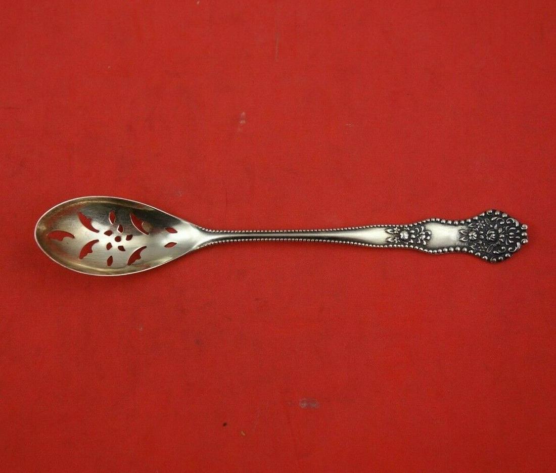 Alolphus by Mount Vernon Sterling Silver Olive Spoon Pierced Flower Orig 5 1/4": Alolphus by Mount Vernon Sterling Silver Olive Spoon Pierced Flower Orig 5 1/4" Maker: Mount Vernon Composition: Sterling Silver Age: 1900-1940 Brand: Mount Vernon Pattern: Adolphus Type: Serving Spoo