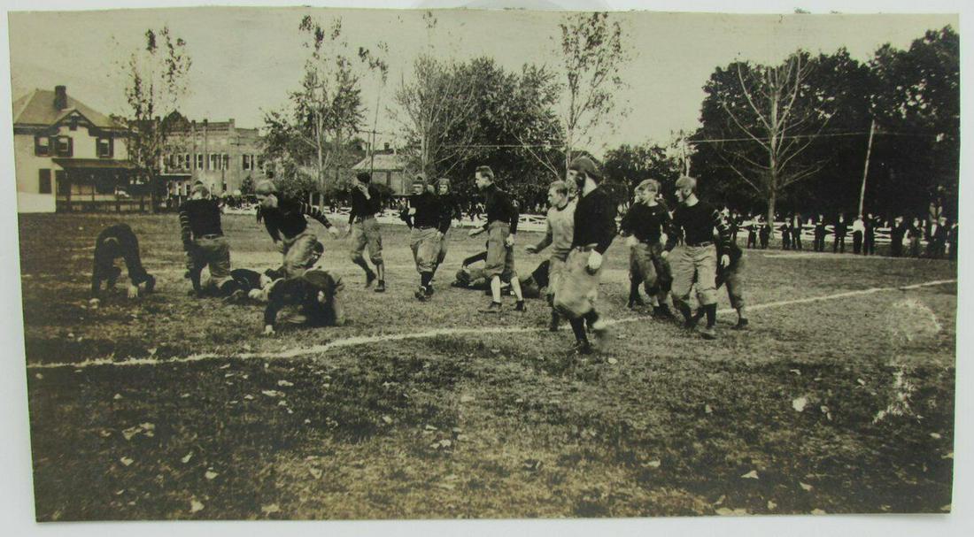 Vintage Postcard cropped with a picture of football game in old uniforms 140080: Vintage Postcard cropped with a picture of football game in old uniforms 140080 Sport: Football-NFL Original/Reprint: Original Autograph Authentication: Seller Pre-Owned PLEASE NOTE: Framed Large or h