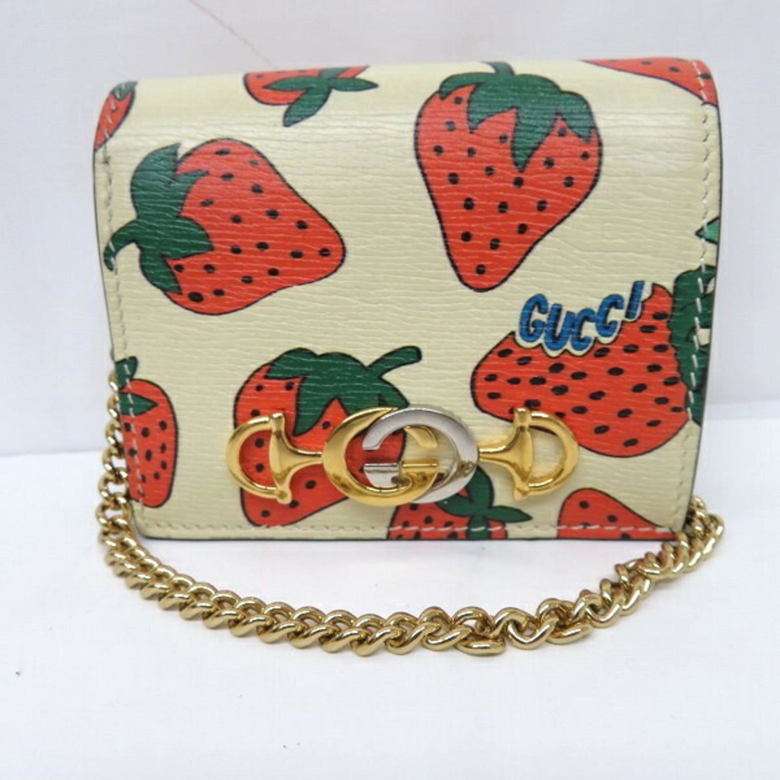 Gucci GUCCI Zumi 570660 Strawberry Pattern Wallet Bifold Women's: Gucci GUCCI Zumi 570660 Strawberry Pattern Wallet Bifold Women's Brand: Gucci Type: Wallet (bi-fold) Gender: Women Material: Leather Leather: Color: Beige Green Pink Red color Inner Pocket: Bill slot