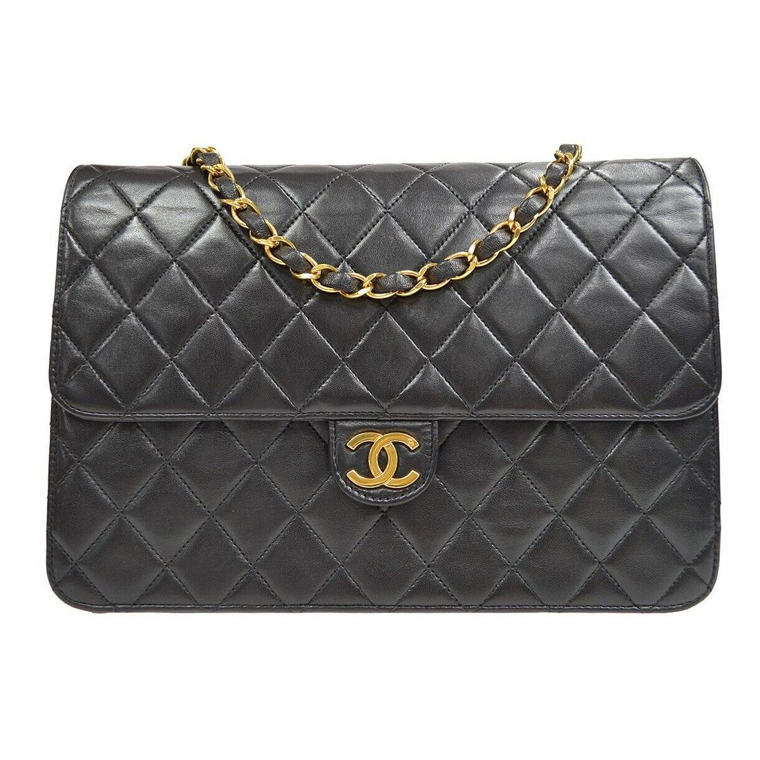 CHANEL Classic Single Flap Medium Shoulder Bag Black Lambskin 3674156: CHANEL Classic Single Flap Medium Shoulder Bag Black Lambskin 3674156 Bag Width: 10 in Pattern: Matelasse Bag Height: 7 in Closure: Push Lock Flap Occasion: Casual Handle/Strap Color: Black Size: Medi