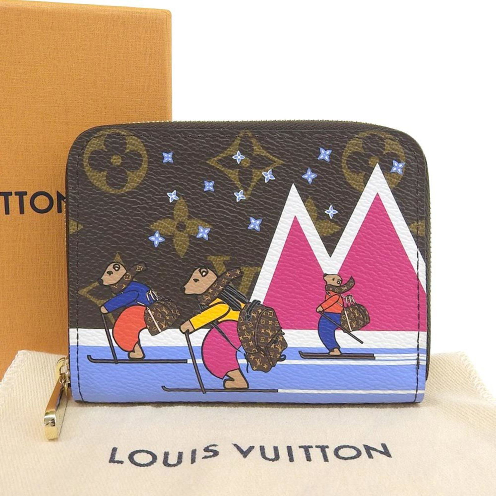 Louis Vuitton LOUIS VUITTON Monogram Zippy Coin Purse Round Zip Case Bear M63831: Louis Vuitton LOUIS VUITTON Monogram Zippy Coin Purse Round Zip Case Bear M63831 Brand: Louis Vuitton Line: Monogram Type: Coin purse/coin case Gender: Women Material: Monogram Monogram: Color: Monogr