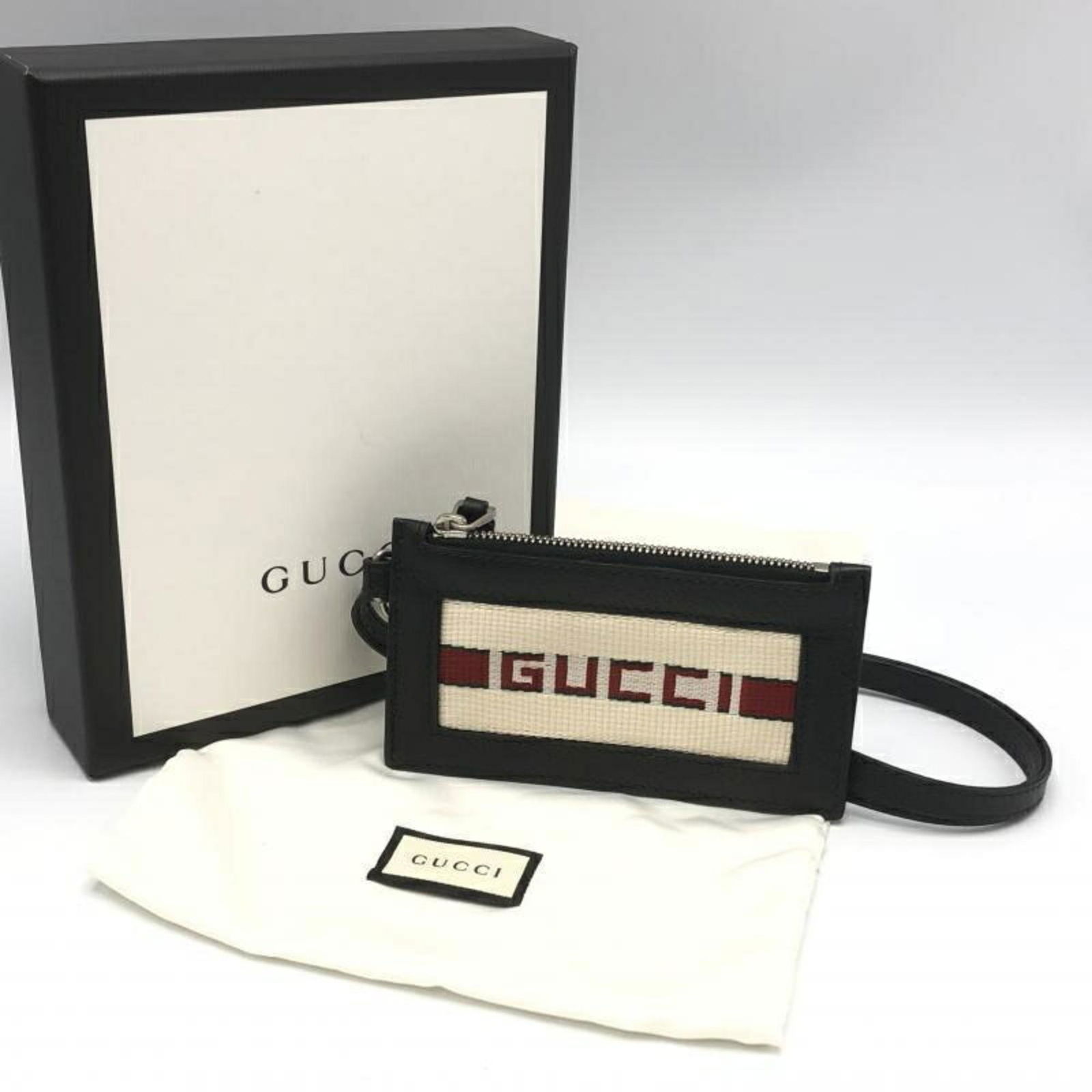 GUCCI Gucci jacquard card case black 5238152067: GUCCI Gucci jacquard card case black 5238152067 Brand: Gucci Type: Card case Gender: Men Women Color: Black Material: Jacquard Jacquard: Size (HxWxD): 7.5cm x 13cm / 2.95 x 5.11 Condition: Used (very