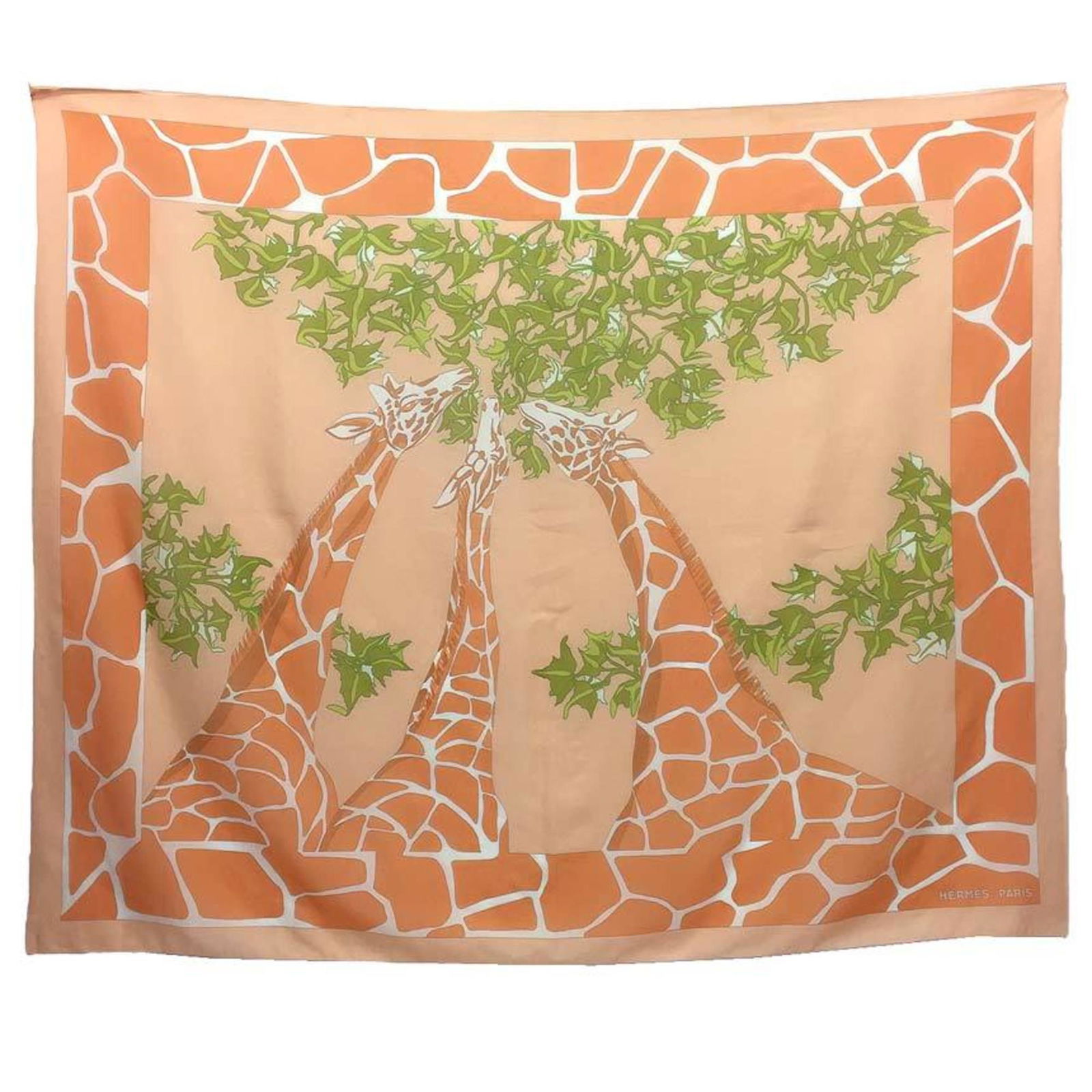 Hermes Scarf Giraffe 100% cotton Orange Multi-cover: Hermes Scarf Giraffe 100% cotton Orange Multi-cover Brand: Hermes Type: Scarf Color: Orange Pink White Material: Cotton100% Cotton: 100% Size (LxW): 1.7m x 1.5m / 66.92 x 59.05 Condition: Used (very g