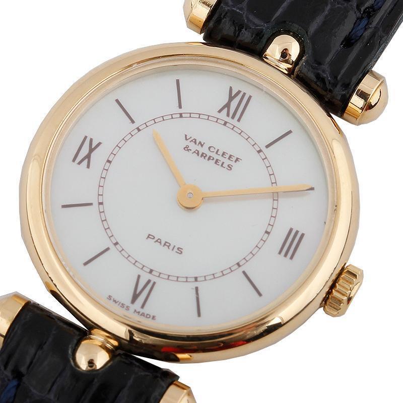 Van Cleef & Arpels La Collection YG White Shell Dial Quartz Ladies: Van Cleef & Arpels La Collection YG White Shell Dial Quartz Ladies Brand: VAN CLEEF & ARPELS Type: Watch Pre-Owned The Mynt Guarantee: All items in this auction are guaranteed to be 100% authentic. At