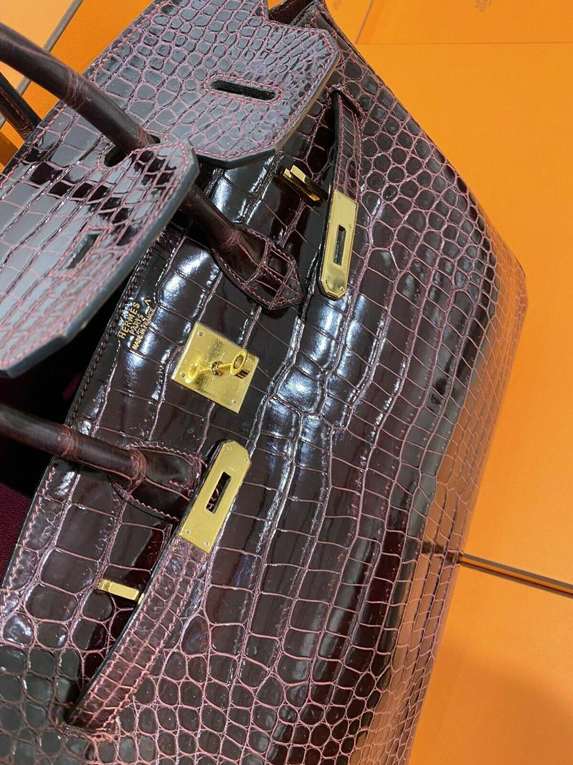 Hermes Croco Birkin Crocodile 35 Women's Bag Handbag Mint-: Hermes Croco Birkin Crocodile 35 Women's Bag Handbag Mint- Marque: HERMES Style: De Luxe Vintage: Oui Style.: Sacs A Bandouliere Type De Tissu: Cuir Numero De Piece Fabricant: B7K67686 Couleur: Photos