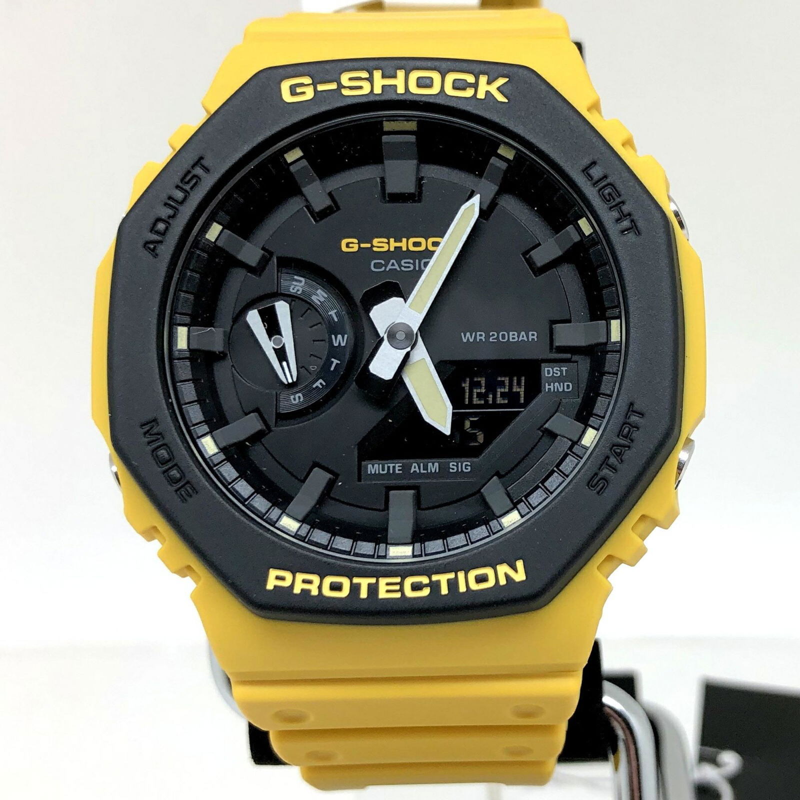 G-SHOCK G-shock CASIO Casio watch GA-2110SU-9AJF quartz analog digital men's octagon: G-SHOCK G-shock CASIO Casio watch GA-2110SU-9AJF quartz analog digital men's octagon Brand: Casio Line: G-Shock Model: ga-2110su-9ajf Type: Wristwatch Gender: Men Display: Analog Material (Case): Carb