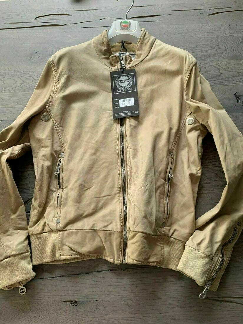 LAVERDA Limited Motorcycle Biker Jacket Leather Jacket Blouson XL: LAVERDA Limited Motorcycle Biker Jacket Leather Jacket Blouson XL Brand: LAVERDA Style: Biker Garment Care: Only chemical Cleaning Vintage: No Size Type: Normal Size Heat Degree: Medium Weight Fabric 
