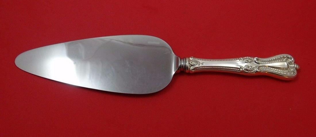 Old Colonial by Towle Sterling Silver Cake Server 10": Old Colonial by Towle Sterling Silver Cake Server 10" Old colonial by towleold colonial by towle sterling silver hollow handle with stainless implement cake server, 10". It is not monogrammed and is i