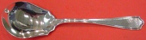 Maryland Hand Hammered by Alvin Silver Sterling Berry Spoon 8 3/4": Maryland Hand Hammered by Alvin Silver Sterling Berry Spoon 8 3/4" Maryland hammered by alvin sterling silver berry spoon 8 3/4" in the pattern maryland hammered by alvin. It is not monogrammed and is