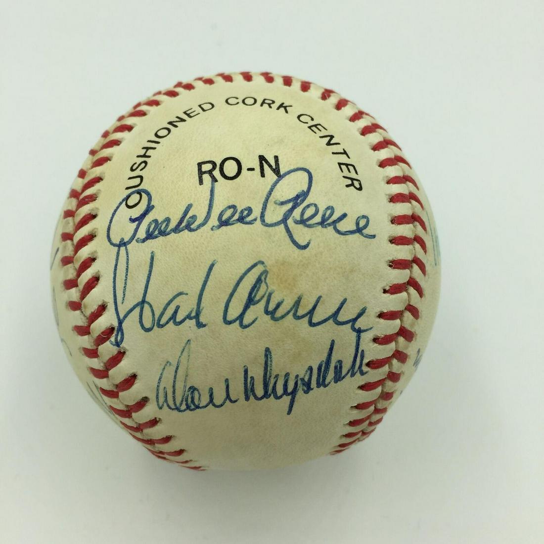 Nice Hank Aaron Willie Mays Hall Of Fame Signed Baseball 17 Sigs PSA DNA COA: Nice Hank Aaron Willie Mays Hall Of Fame Signed Baseball 17 Sigs PSA DNA COA Player: Hank Aaron Sport: Baseball-MLB Autograph Authentication: Professional Sports (PSA/DNA) Original/Reprint: Original P