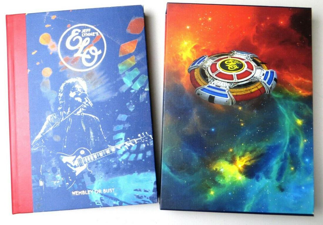 Jeff Lynne Signed Autographed Book ELO Wembly or Bust /500 JSA: Jeff Lynne Signed Autographed Book ELO Wembly or Bust /500 JSA Industry: Music Original/Reproduction: Original Autograph Authentication: James Spence (JSA) Player: Jeff Lynne Pre-Owned PLEASE NOTE: Fr