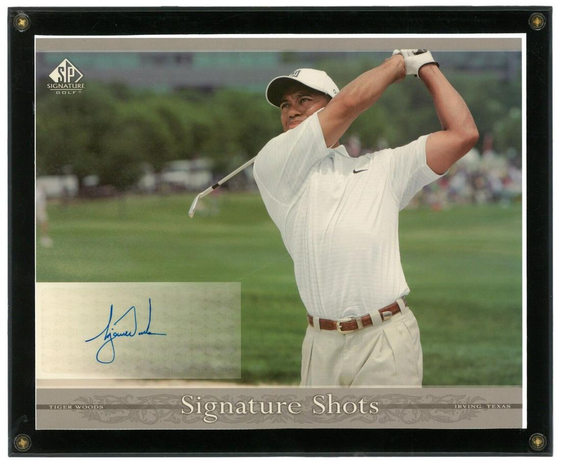 2005 Upper Deck SP Signature Golf Signature Shots Tiger Woods Signed 8x10 Photo: 2005 Upper Deck SP Signature Golf Signature Shots Tiger Woods Signed 8x10 Photo Sport: Golf-PGA Player: Tiger Woods Original/Reprint: Original Autograph Authentication: Upper Deck Product: Photo Pre-O