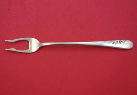 Blossom Time by International Sterling Silver Pickle Fork 2-tine 5 3/4": Blossom Time by International Sterling Silver Pickle Fork 2-tine 5 3/4" Blossom time by international sterling silver pickle fork, 2-tine 5 3/4" in the pattern blossom time by international. It is