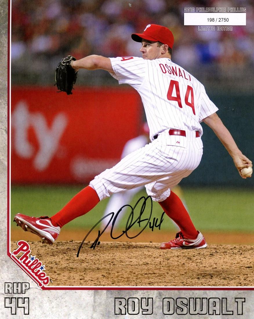 Roy Oswalt Autographed 2010 8x10 Phillies Phan Photo: Roy Oswalt Autographed 2010 8x10 Phillies Phan Photo Sport: Baseball-MLB Product: Photo Original/Reprint: Original Team: Philadelphia Phillies Autograph Authentication: Seller League: MLB Pre-Owned PL