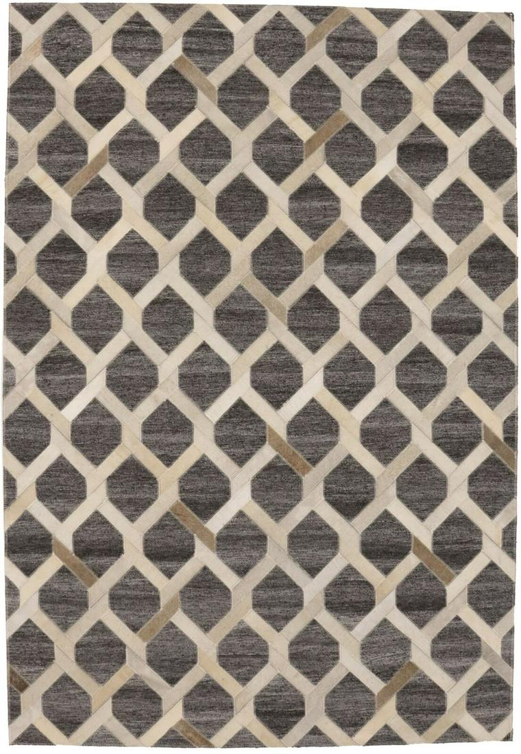 Handicraft Gray Cowhide Small 4X6 Modern Leather Rug Craftwork Decor Carpet: Handicraft Gray Cowhide Small 4X6 Modern Leather Rug Craftwork Decor Carpet Type: Area Rug "Size: 40 X 60 Ft" Color: Gray Production Technique: Knotted Material: Leather Item Width: 48 Original/Reprod